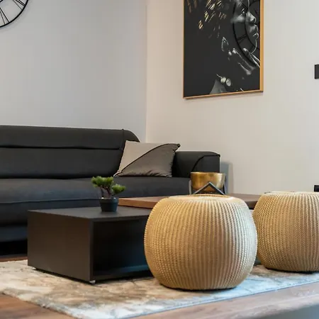 Apartment Riva *